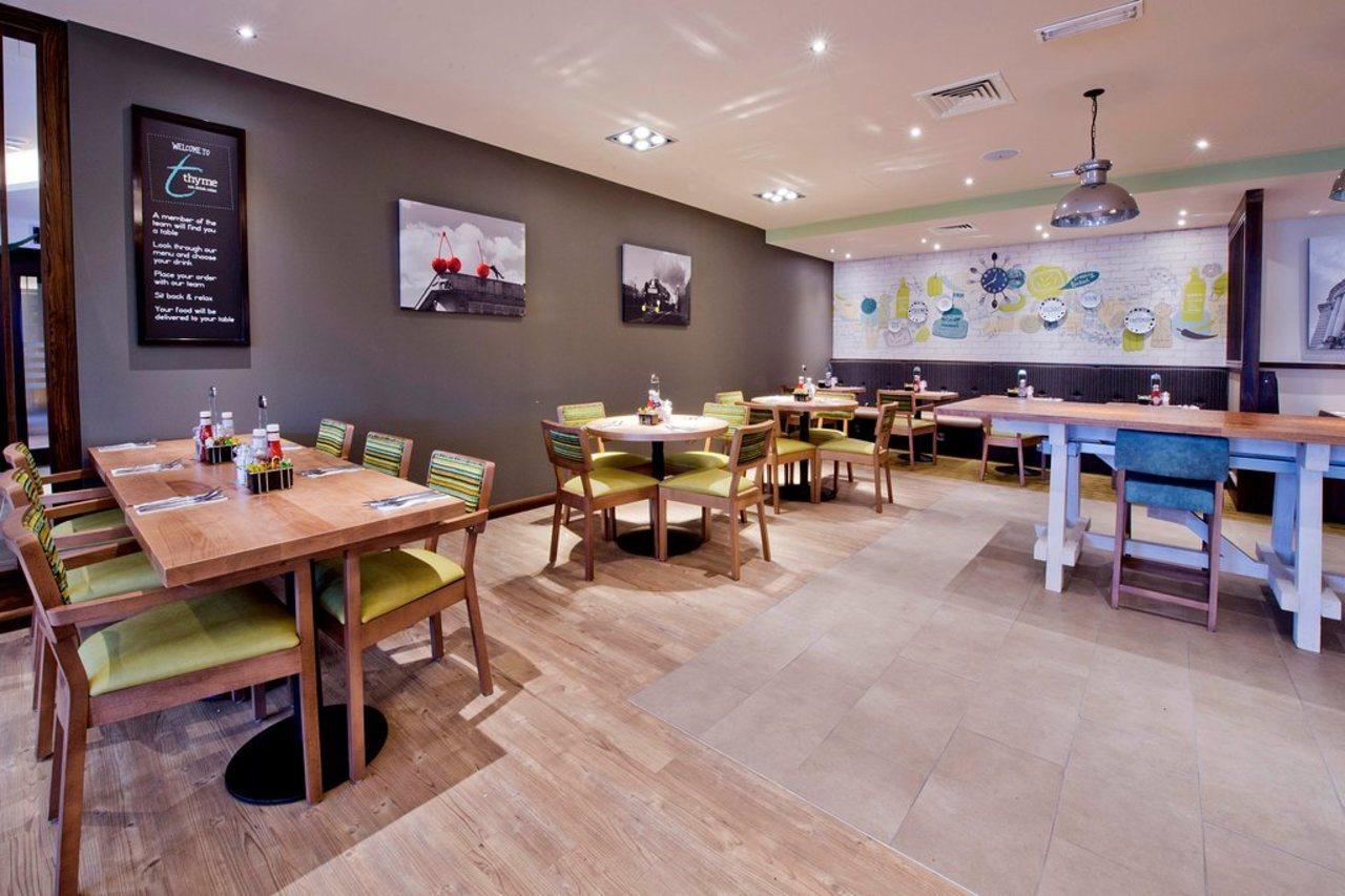 Premier Inn Manchester Airport Runger Lane North Hale  Exteriér fotografie