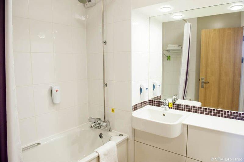 Premier Inn Manchester Airport Runger Lane North Hale  Exteriér fotografie